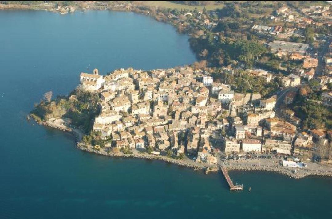 Il B&B Del Lago Anguillara Sabazia Rum bild